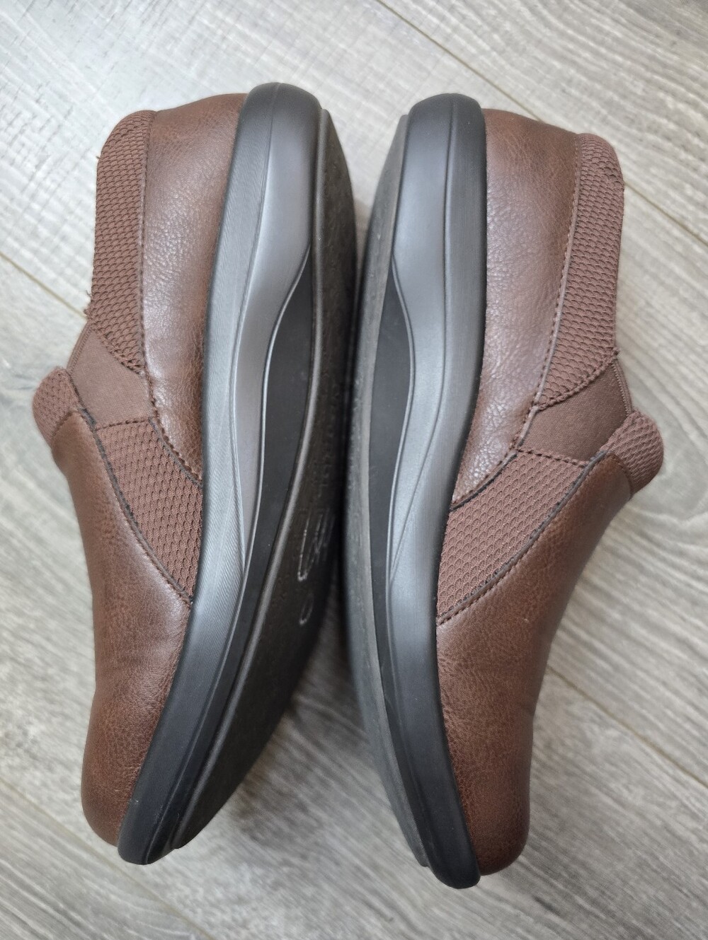 Alegria Brown Slip On Comfort Shoes Workwear Work Size 40 - Picture 3 of 6